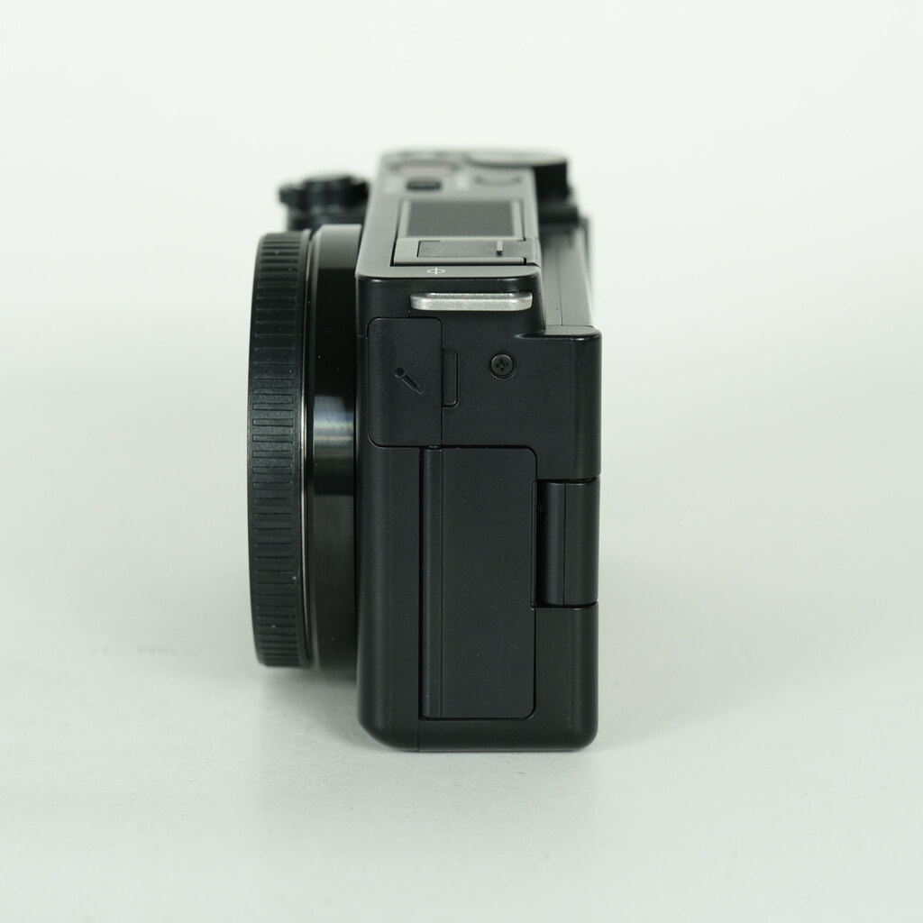 SONY VLOGCAM ZV-E10