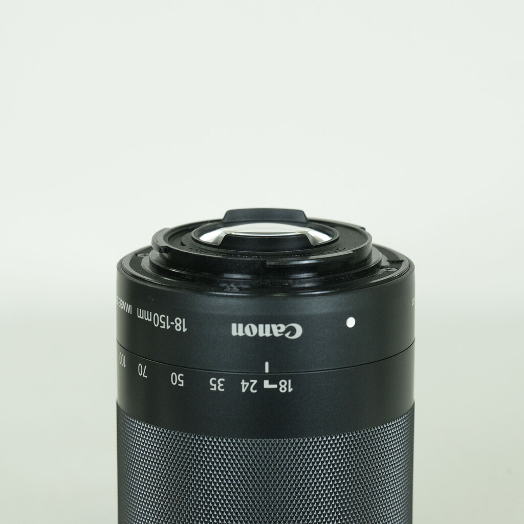 Canon EF-M18-150mm F3.5-6.3 IS STM Canon EF-M18-150mm F3.5-6.3 IS STM