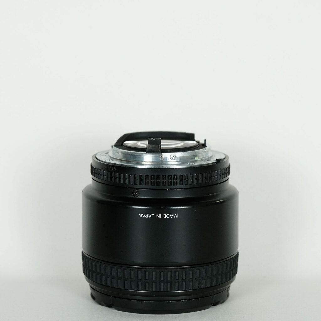 Nikon Ai AF Nikkor 85mm f/1.8D