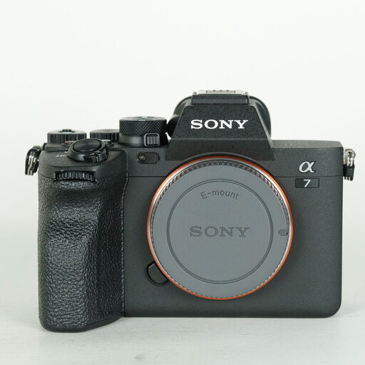 SONY α7 IV（ILCE-7M4）を徹底解説。愛用者のレビュー・作例付き | ONE