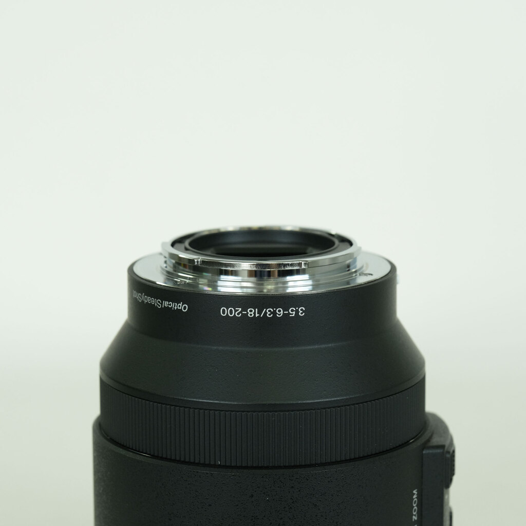 SONY E PZ 18-200mm F3.5-6.3 OSS SELP18200