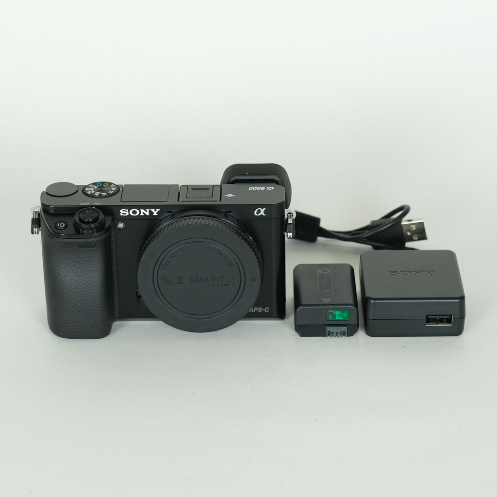 SONY α6000（ILCE-6000）