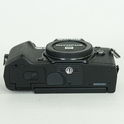OLYMPUS OM-D E-M5 Mark III