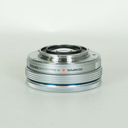 OLYMPUS M.ZUIKO DIGITAL ED 14-42mm F3.5-5.6 EZ シルバー