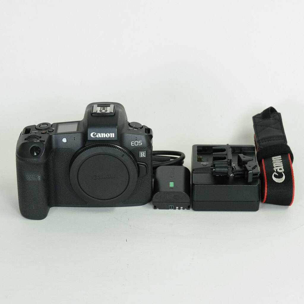 Canon EOS R