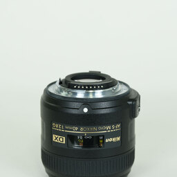 Nikon AF-S DX Micro NIKKOR 40mm f/2.8G