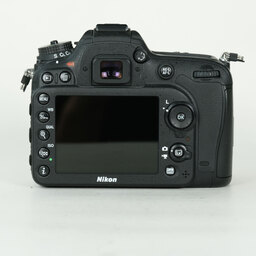 Nikon D7100