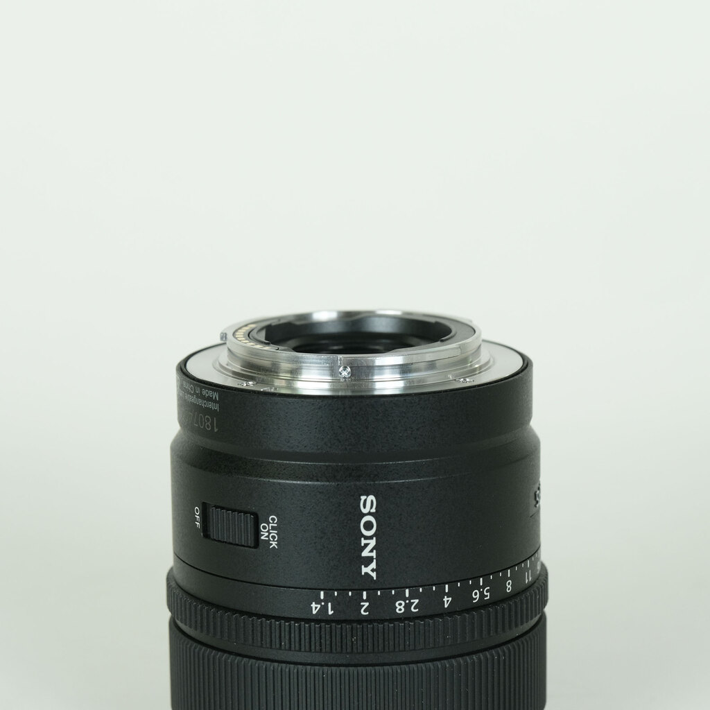 SONY E 15mm F1.4 G SEL15F14G