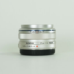 OLYMPUS M.ZUIKO DIGITAL 17mm F1.8