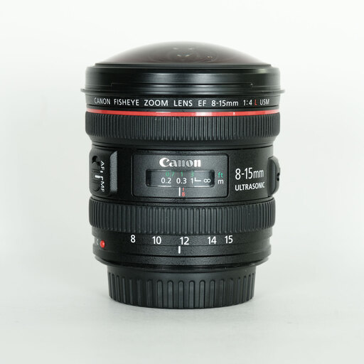 Canon EF8-15mm F4L フィッシュアイ USM