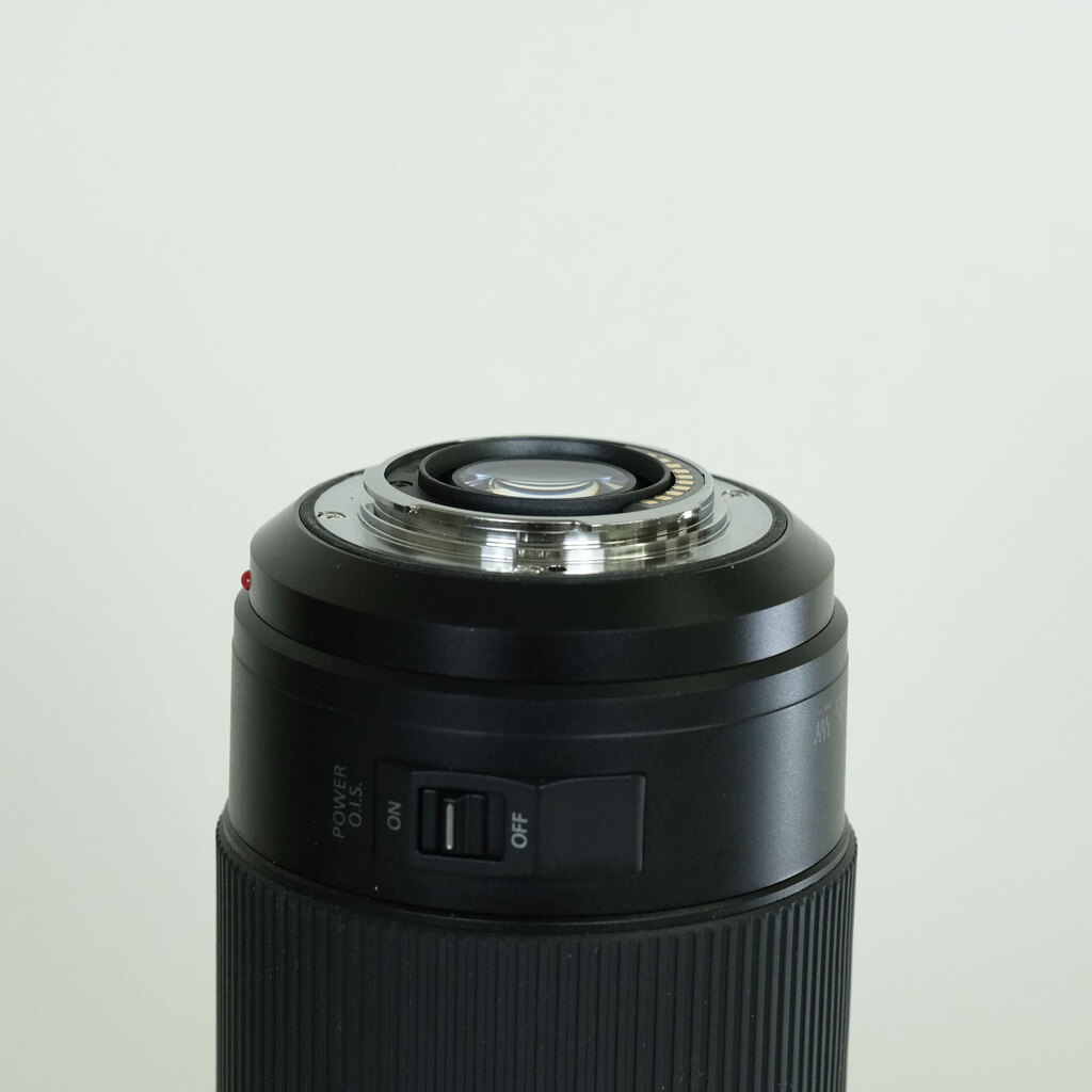 Panasonic LUMIX G VARIO 100-300mm / F4.0-5.6 II / POWER O.I.S. Panasonic LUMIX G VARIO 100-300mm / F4.0-5.6 II / POWER O.I.S.