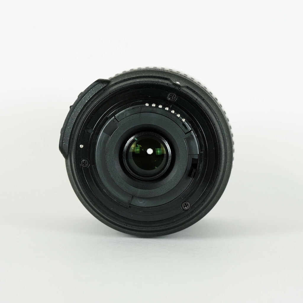 Nikon AF-S DX VR Zoom-Nikkor 55-200mm F4-5.6G IF-ED