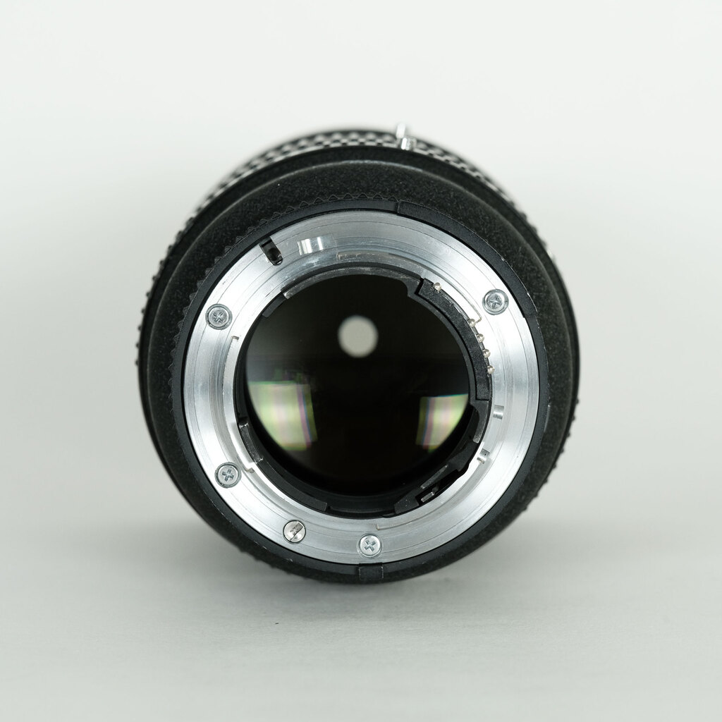 Nikon Ai AF DC-Nikkor 135mm F2D