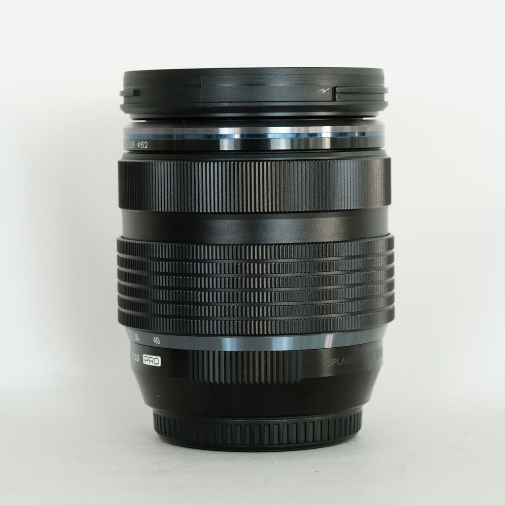 OLYMPUS M.ZUIKO DIGITAL ED 12-40mm F2.8 PRO OLYMPUS M.ZUIKO DIGITAL ED 12-40mm F2.8 PRO