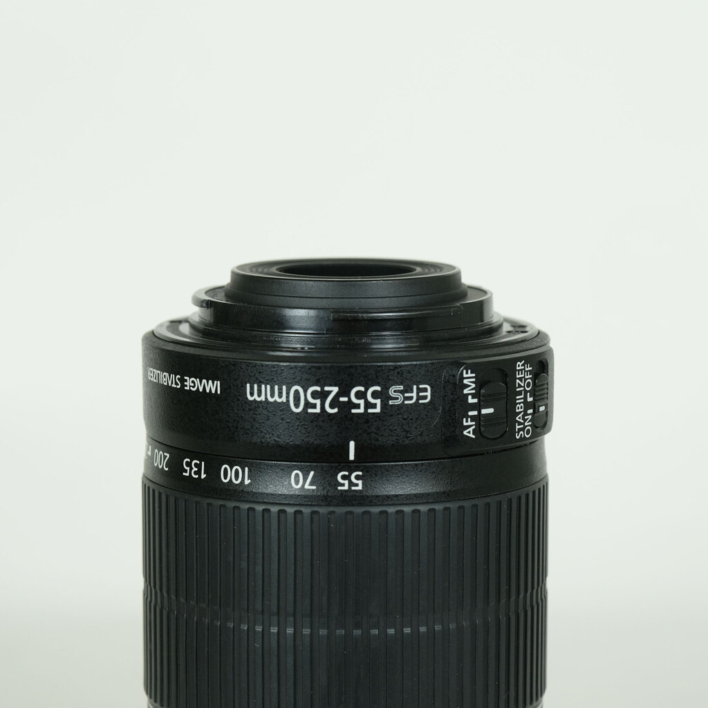 Canon EF-S55-250mm F4-5.6 IS II