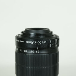 Canon EF-S55-250mm F4-5.6 IS II