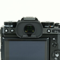FUJIFILM X-T5