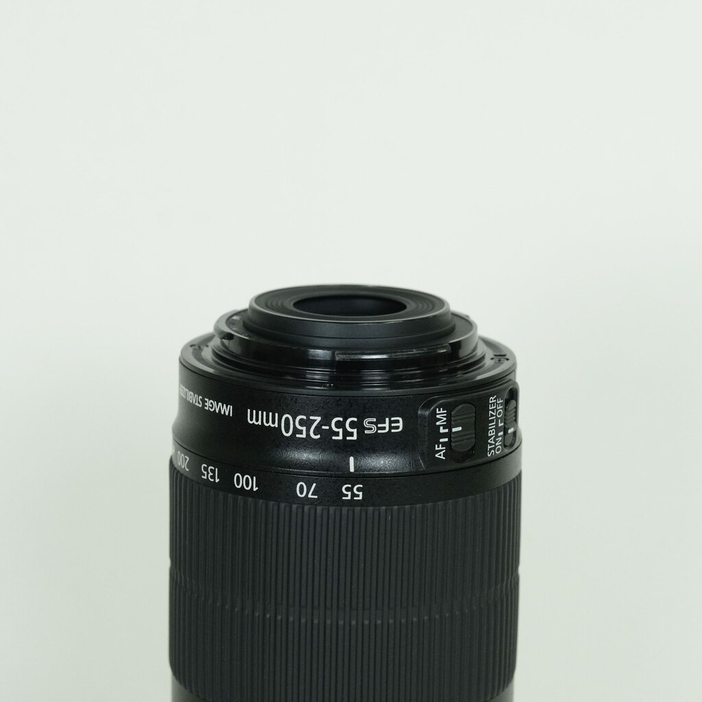 Canon EF-S55-250mm F4-5.6 IS STM