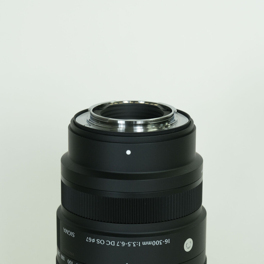 SIGMA 16-300mm F3.5-6.7 DC OS｜Contemporary [フジフイルムX用]