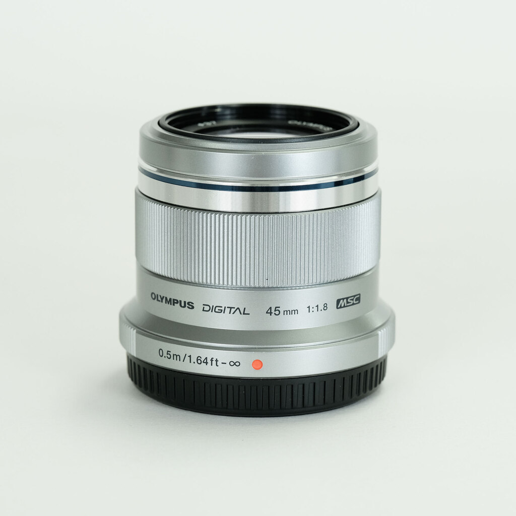 OLYMPUS M.ZUIKO DIGITAL 45mm F1.8