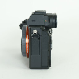 SONY α7 III（ILCE-7M3）