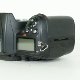 Nikon D7000