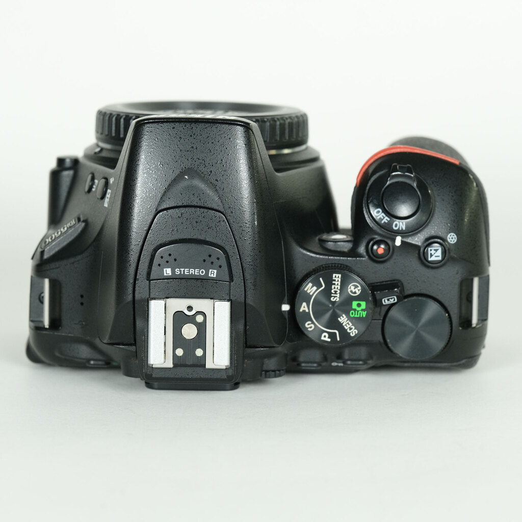 Nikon D5500