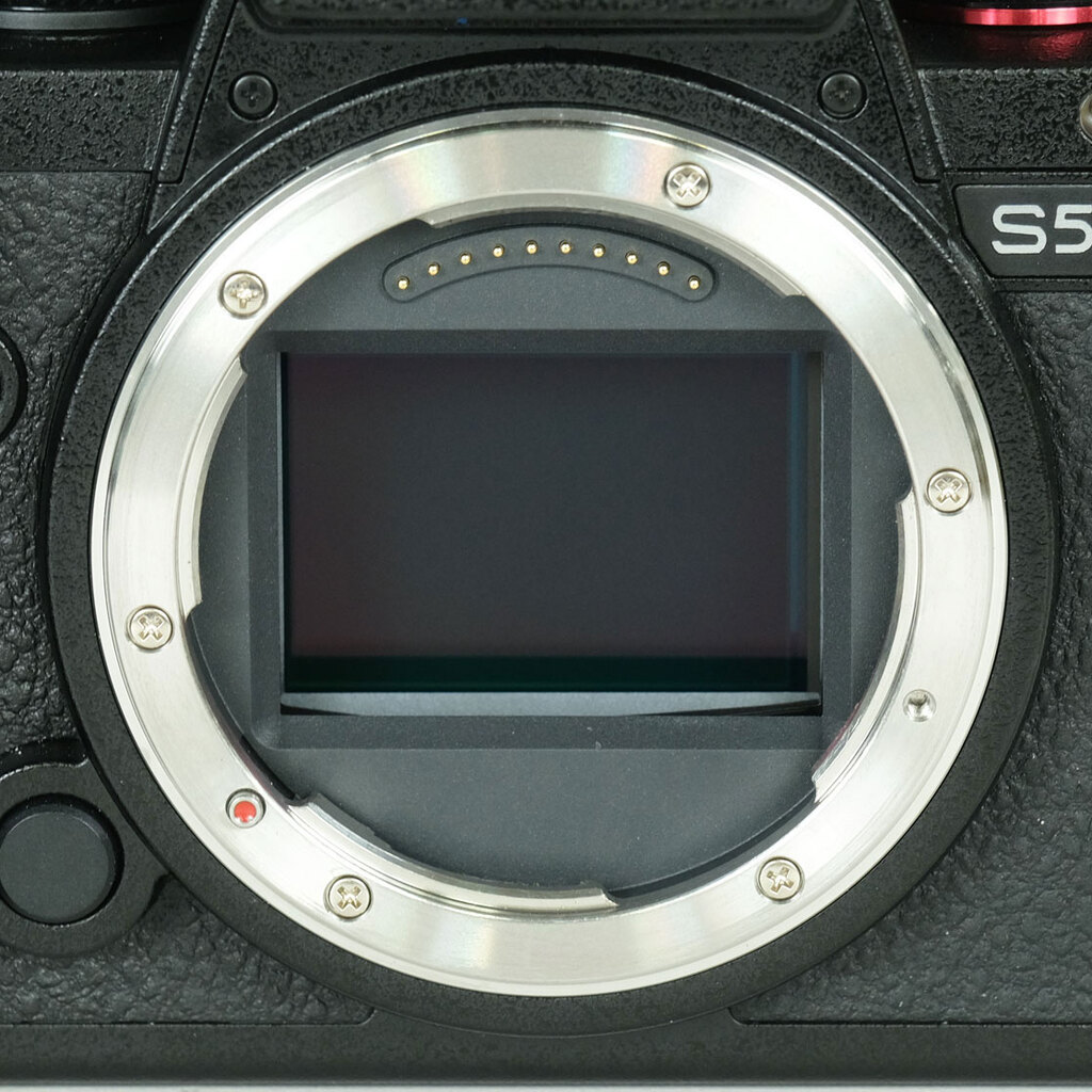 Panasonic LUMIX S5II DC-S5M2