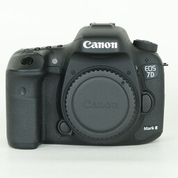 Canon EOS 7D Mark II