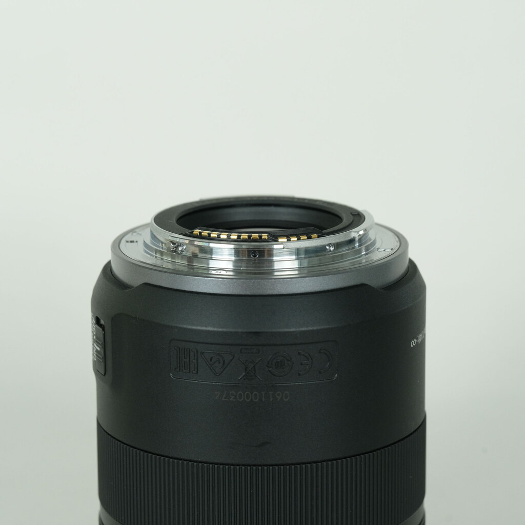 Canon RF85mm F2 MACRO IS STMの出品 | ONE SCENE（ワンシーン）