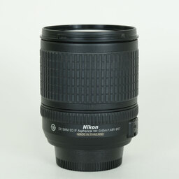Nikon AF-S DX ED 18-135mm F3.5-5.6 G(IF)