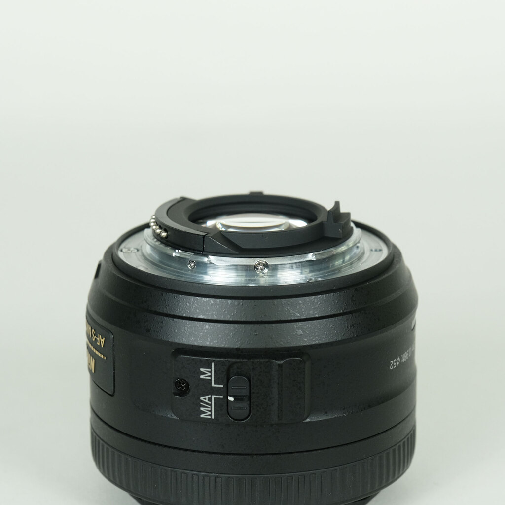 Nikon AF-S DX NIKKOR 35mm f/1.8G