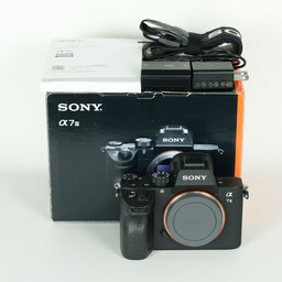 SONY α7 III(ILCE-7M3) SONY α7 III(ILCE-7M3)