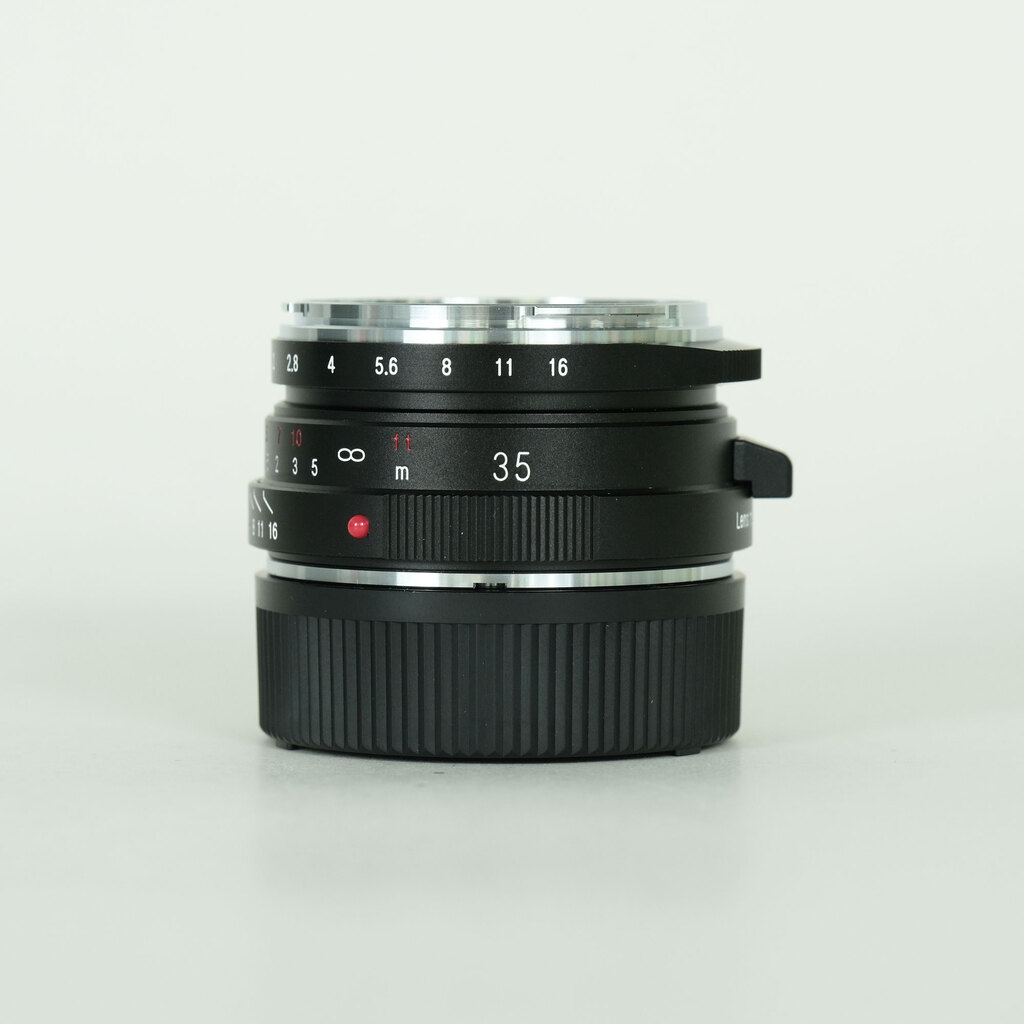 コシナ フォクトレンダー NOKTON Classic 35mm F1.4 II MC VMの出品