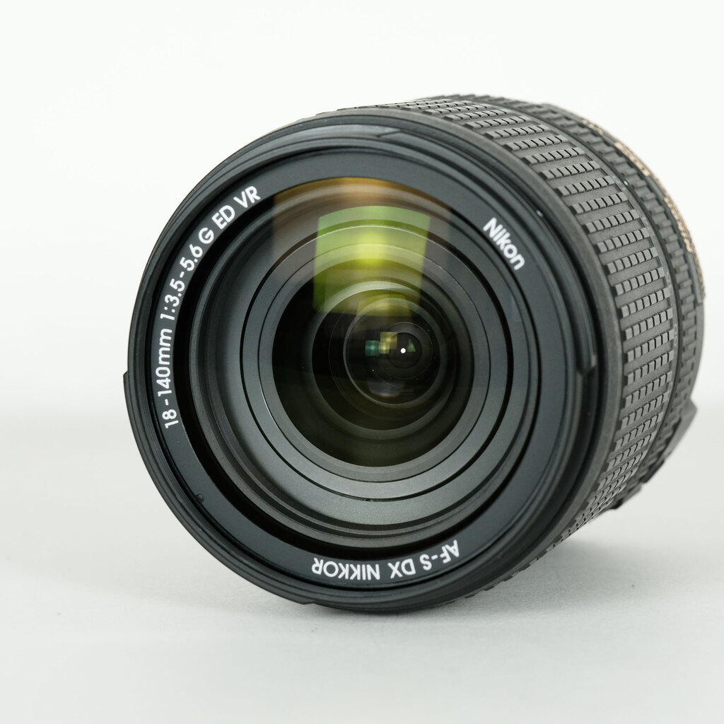Nikon AF-S DX NIKKOR 18-140mm F3.5-5.6G ED VR