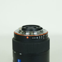 SONY Vario-Sonnar T＊ DT 16-80mm F3.5-4.5 ZA SAL1680Z
