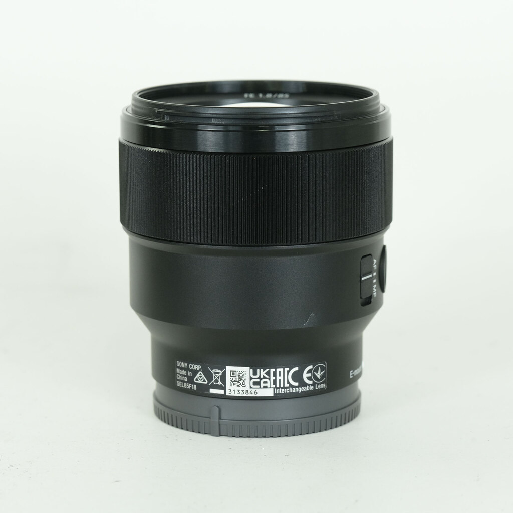 SONY FE 85mm F1.8 SEL85F18