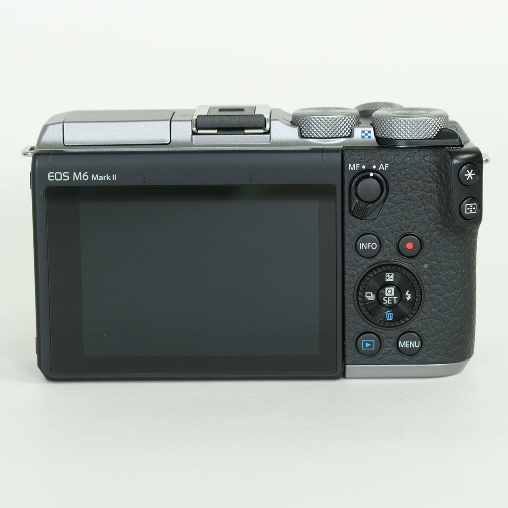 Canon EOS M6 Mark II