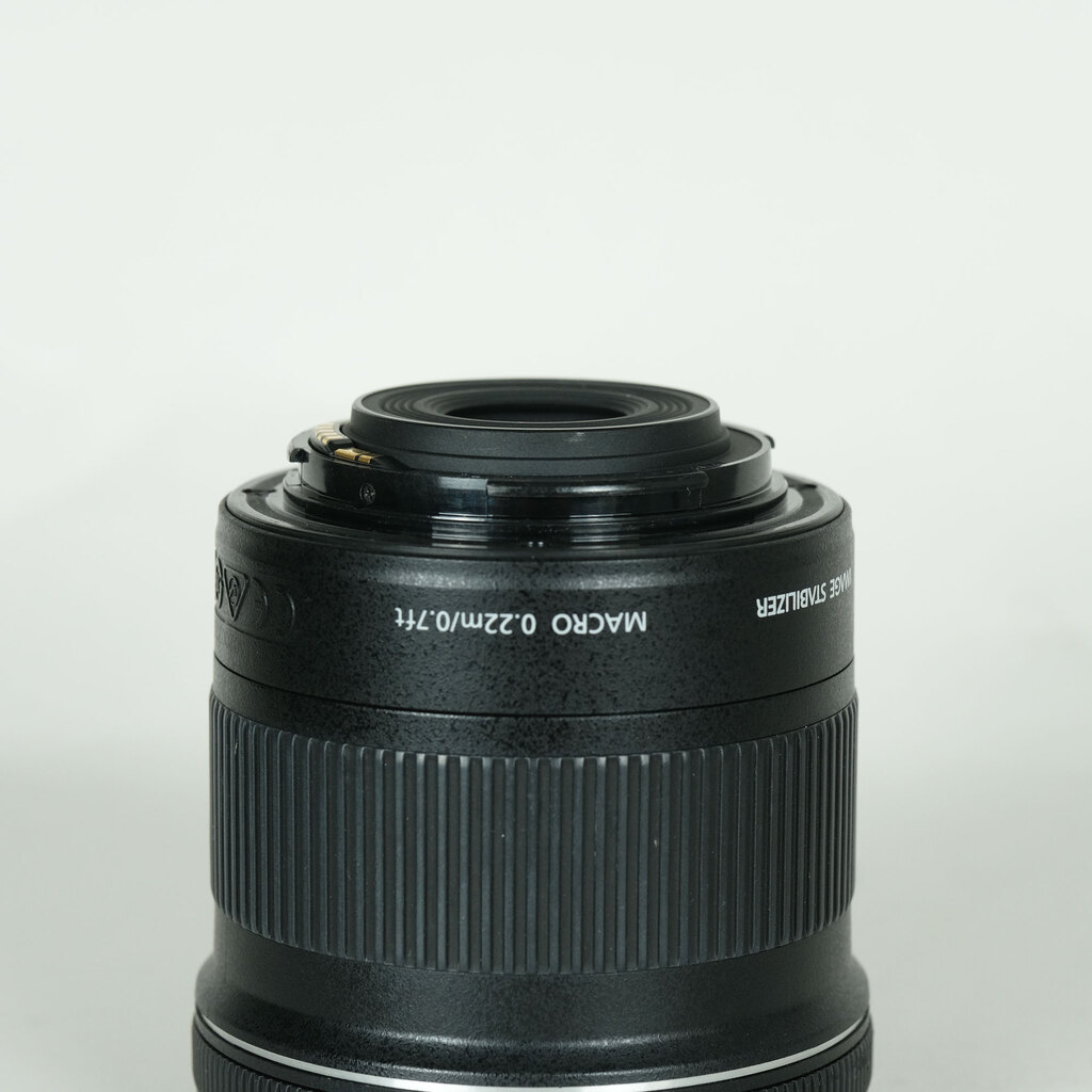 Canon EF-S10-18mm F4.5-5.6 IS STM