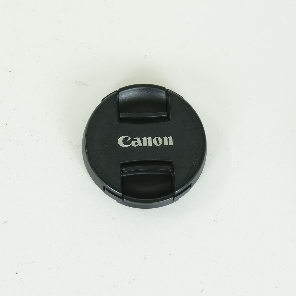 Canon RF-S18-150mm F3.5-6.3 IS STM Canon RF-S18-150mm F3.5-6.3 IS STM