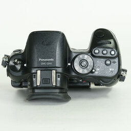 Panasonic LUMIX DMC-GH4