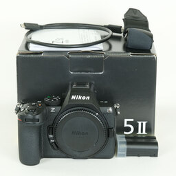 Nikon Z5II