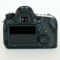 Canon EOS 6D Mark II
