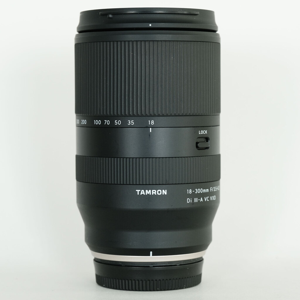 TAMRON 18-300mm F/3.5-6.3 Di III-A VC VXD (Model B061) [フジフイルムX用]