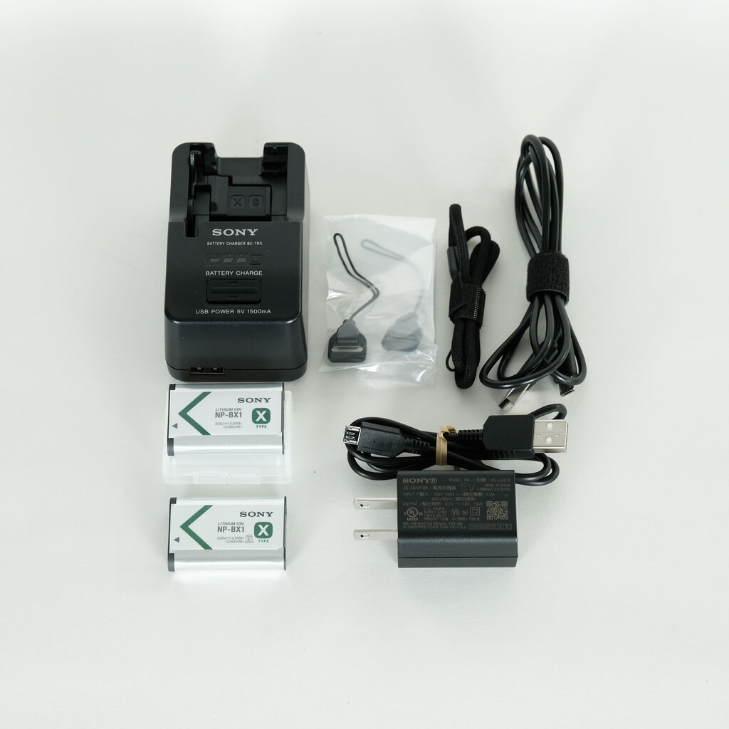 SONY Cyber-shot DSC-RX100M7