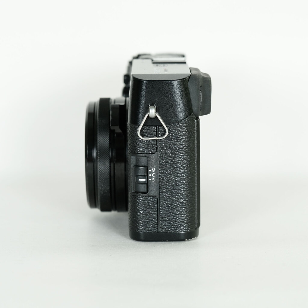 FUJIFILM X100F ブラック