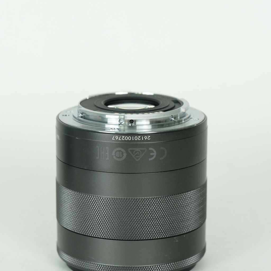 Canon EF-M18-55mm F3.5-5.6 IS STMの出品 | ONE SCENE（ワンシーン）