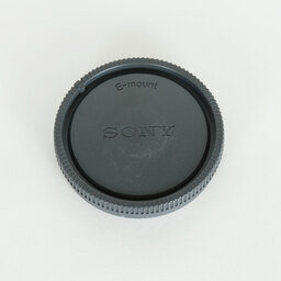 SONY E 35mm F1.8 OSS SEL35F18