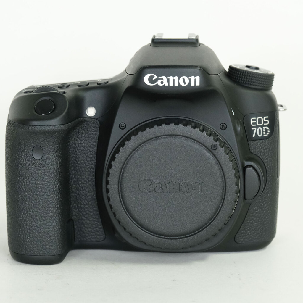 Canon EOS 70D