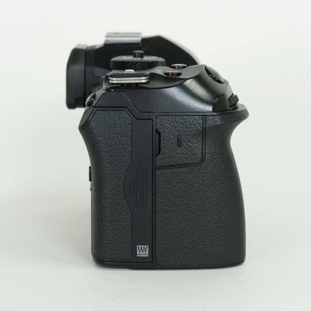 OM SYSTEM OM-1 Mark II